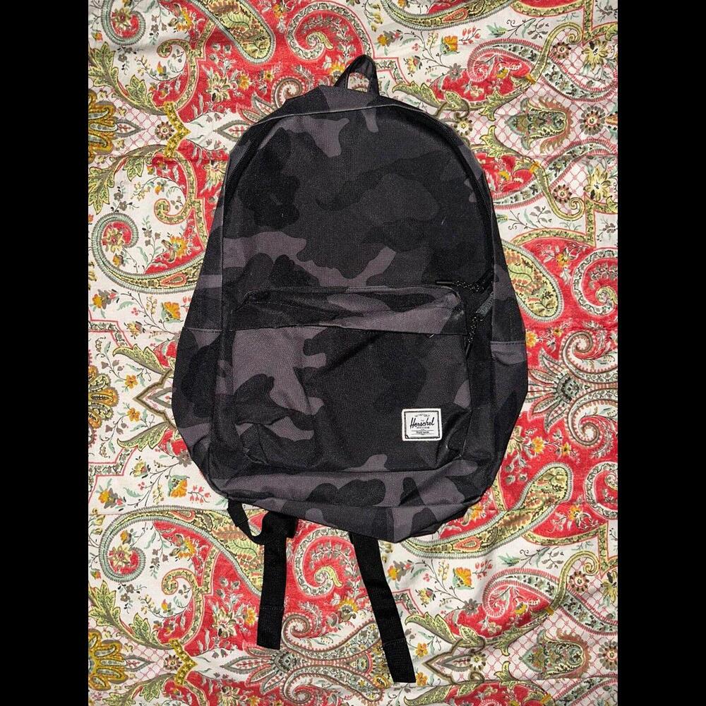 The Herschel Supply Company Brand Classic 24L Backpack Night Camo Camouflage